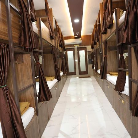 Mango Marol Dormitory Bombay Exterior foto