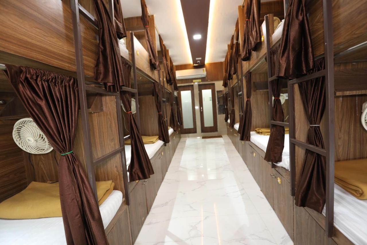 Mango Marol Dormitory Bombay Exterior foto